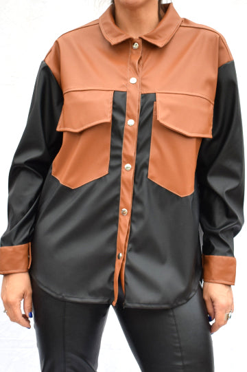 CAMISA ECO CUERO COMBIANADA