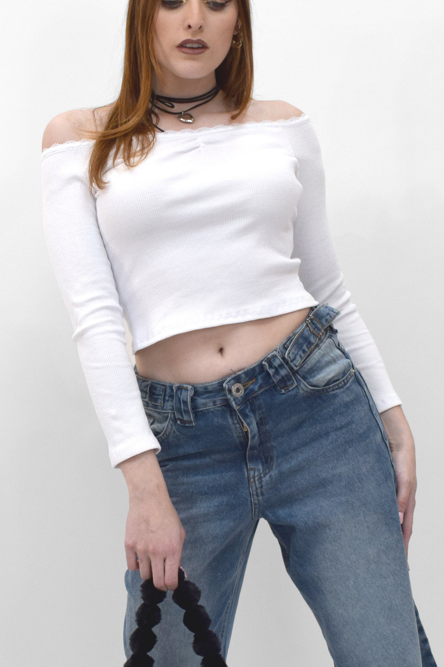 REMERA CUELLO DE ENCAJE
