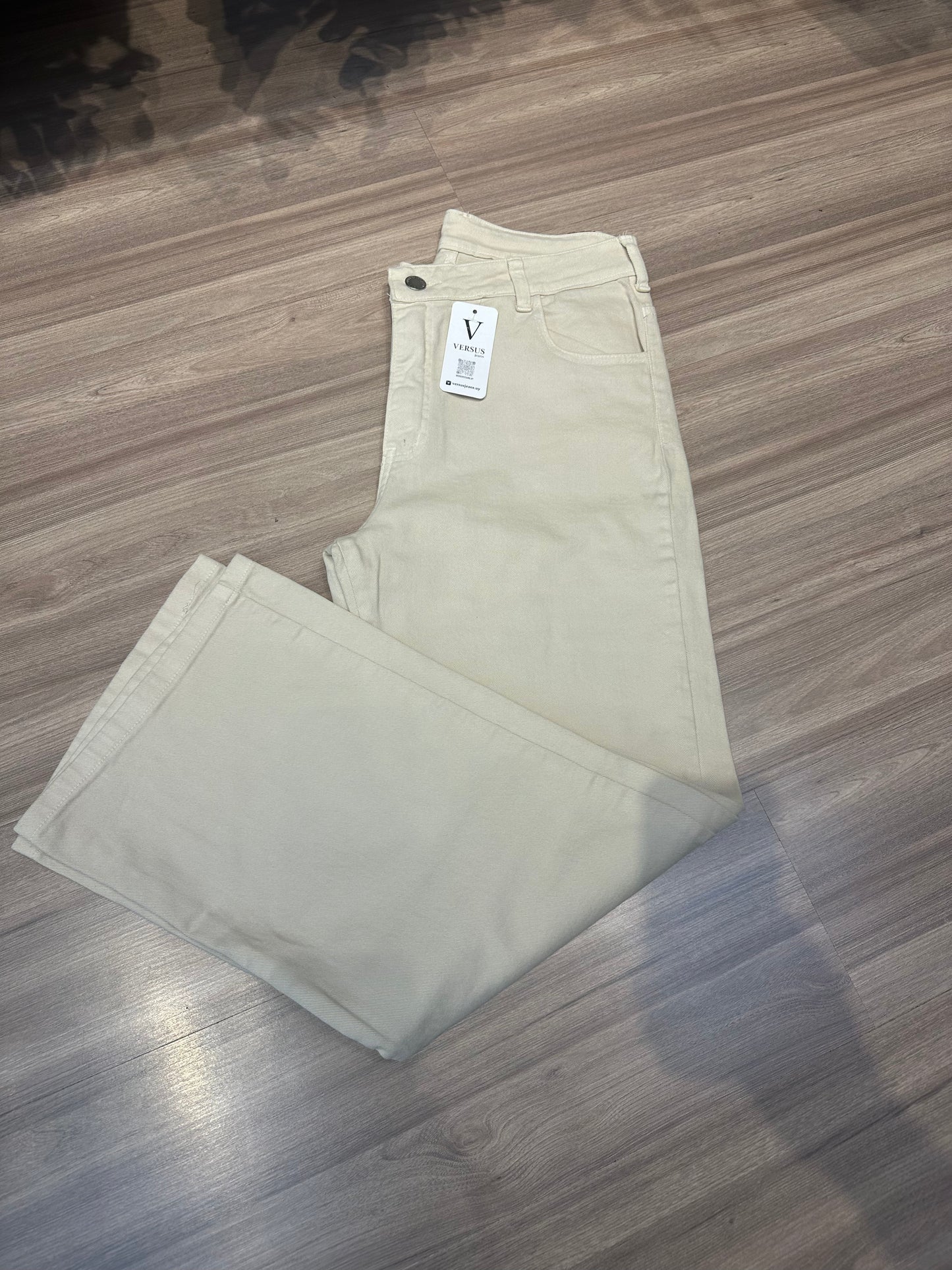 Wideleg Crema
